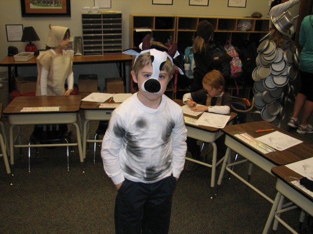 2012-01-06-Ian Regent school costume-7.jpg